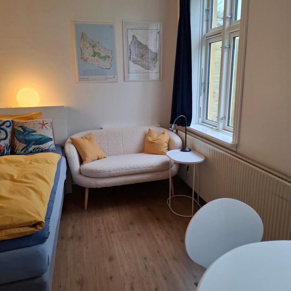The Cherry - Boutique Guest House - near Rønne & Beach Bed and Breakfast in Bornholm