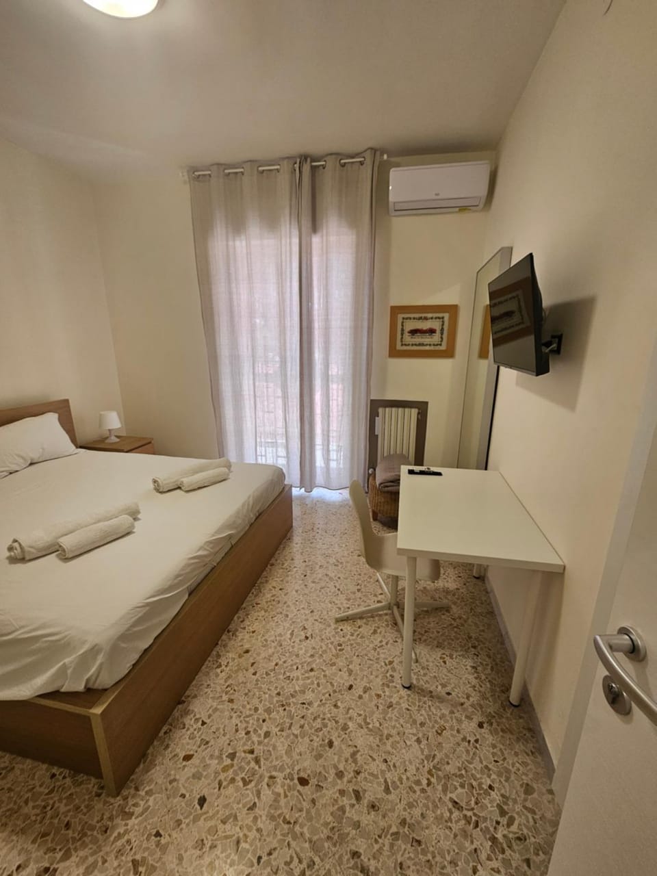 B&B PARCO 2 GIUGNO Bed and Breakfast in Bari