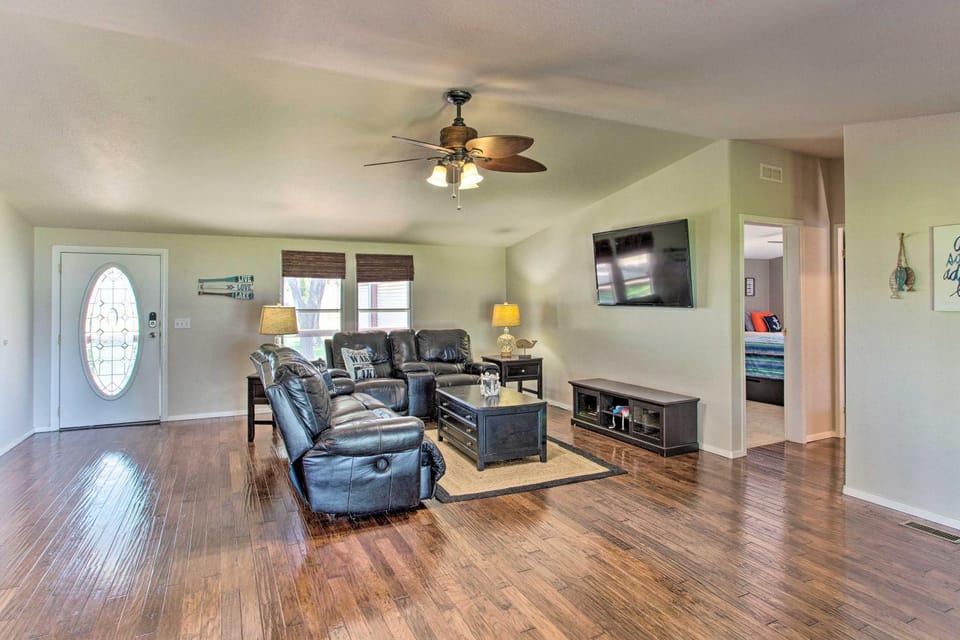 Lakefront Retreat w/ Pier, Bar Hut & Fireplace! House in Possum Kingdom Lake