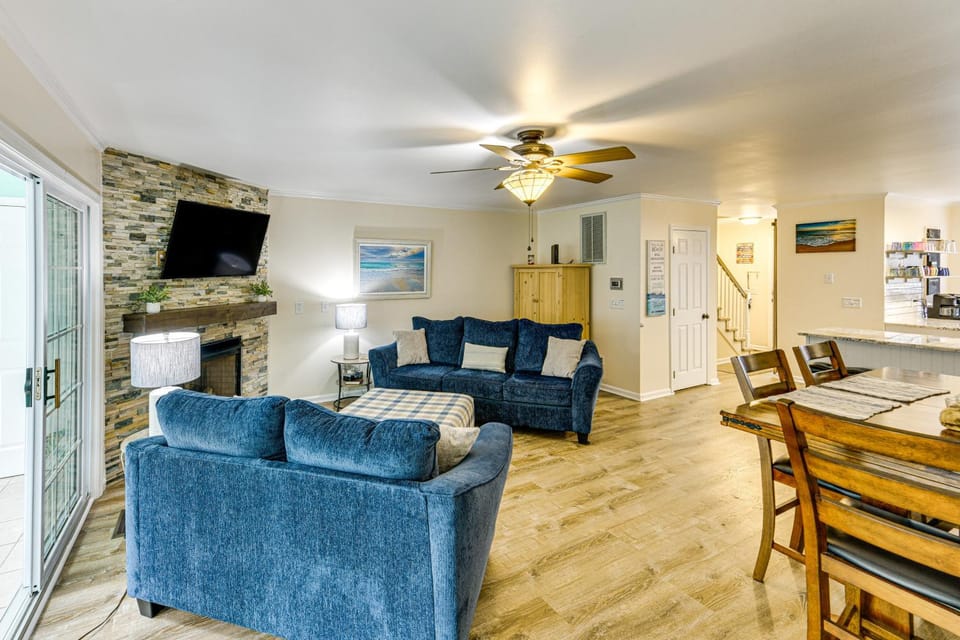 Rehoboth Beach Escape w/ Patio < 2 Mi to Ocean House in Rehoboth Beach