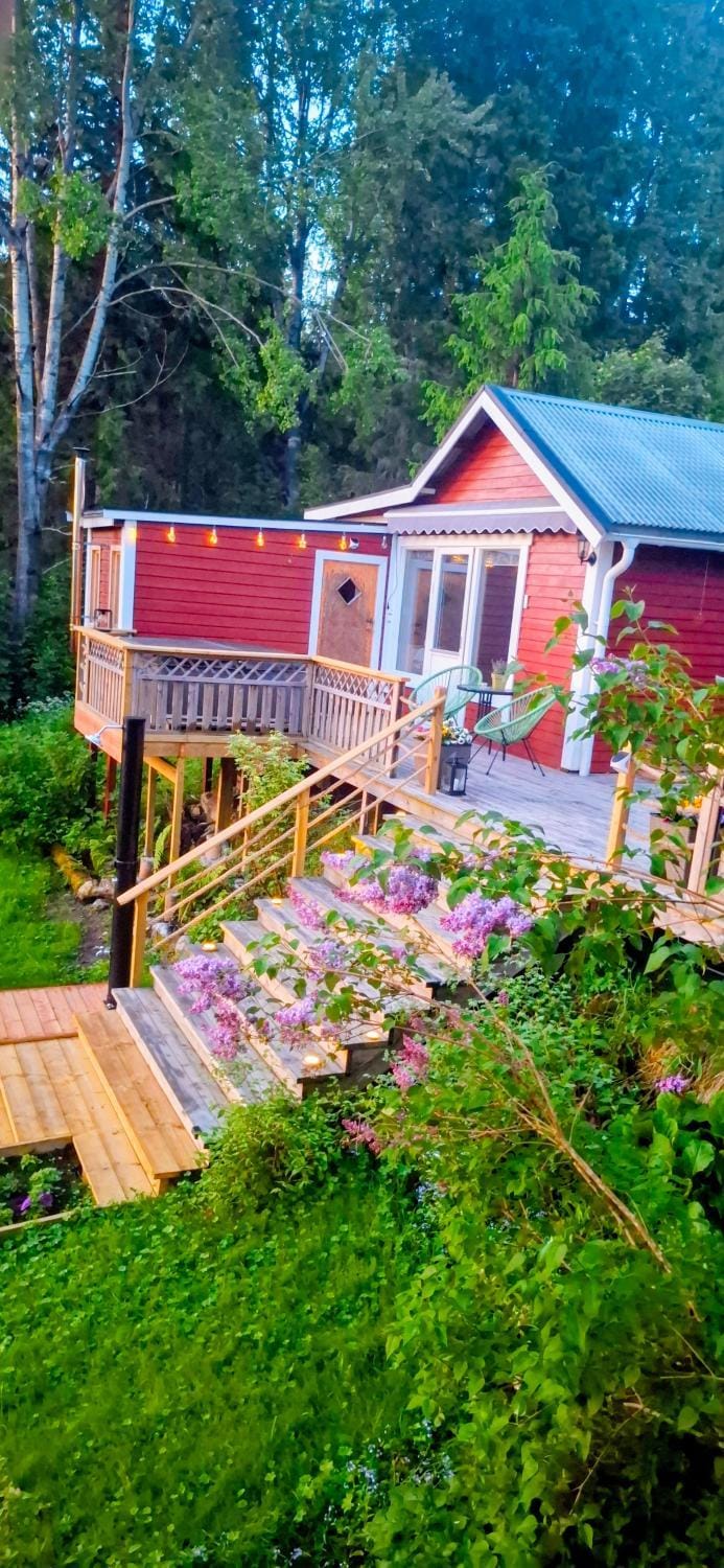 Lila Stuga -private jacuzzi &sauna,High Coast House in Sweden