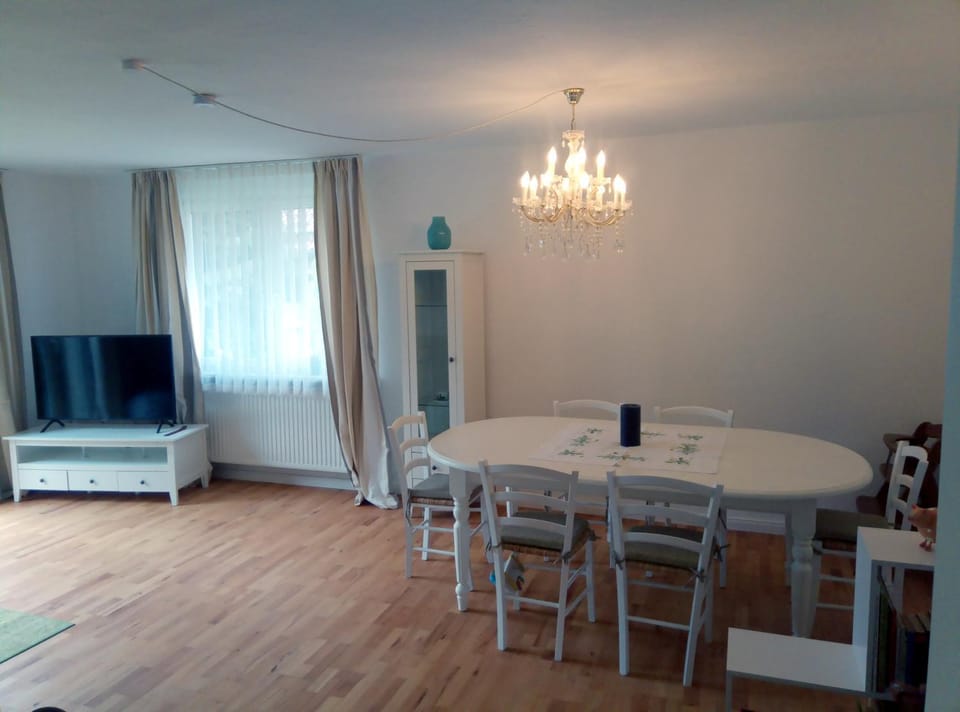 Living room, Decorative detail