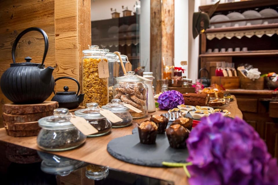 Breakfast, Breakfast, Buffet breakfast