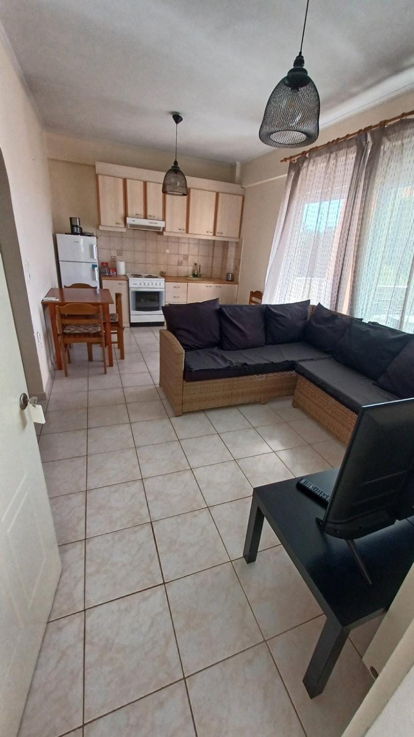 Ostria Seaside Apartments Apartment hotel in Peloponnese, Western Greece and the Ionian