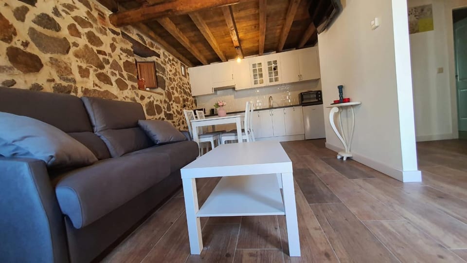 Casas del Castillo, 1 Apartment in Ávila‎