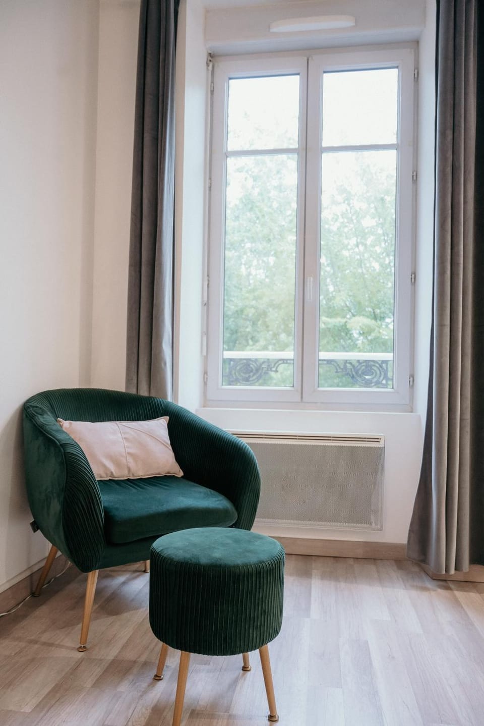 La suite Delahaye Apartment in Wallonia, Belgium