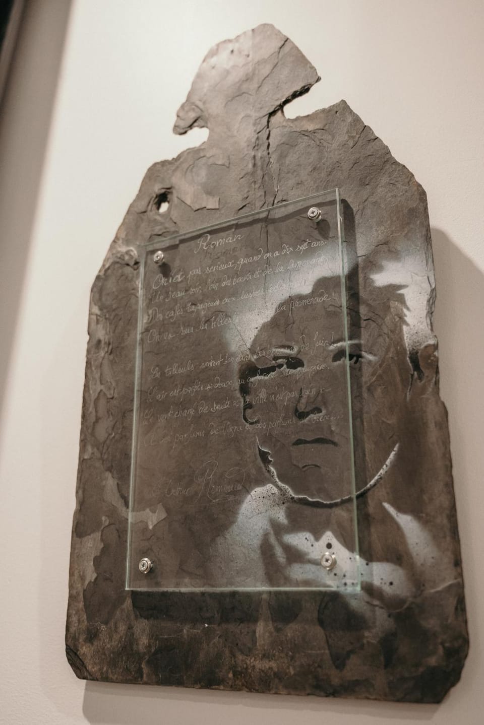 La suite Delahaye Apartment in Wallonia, Belgium