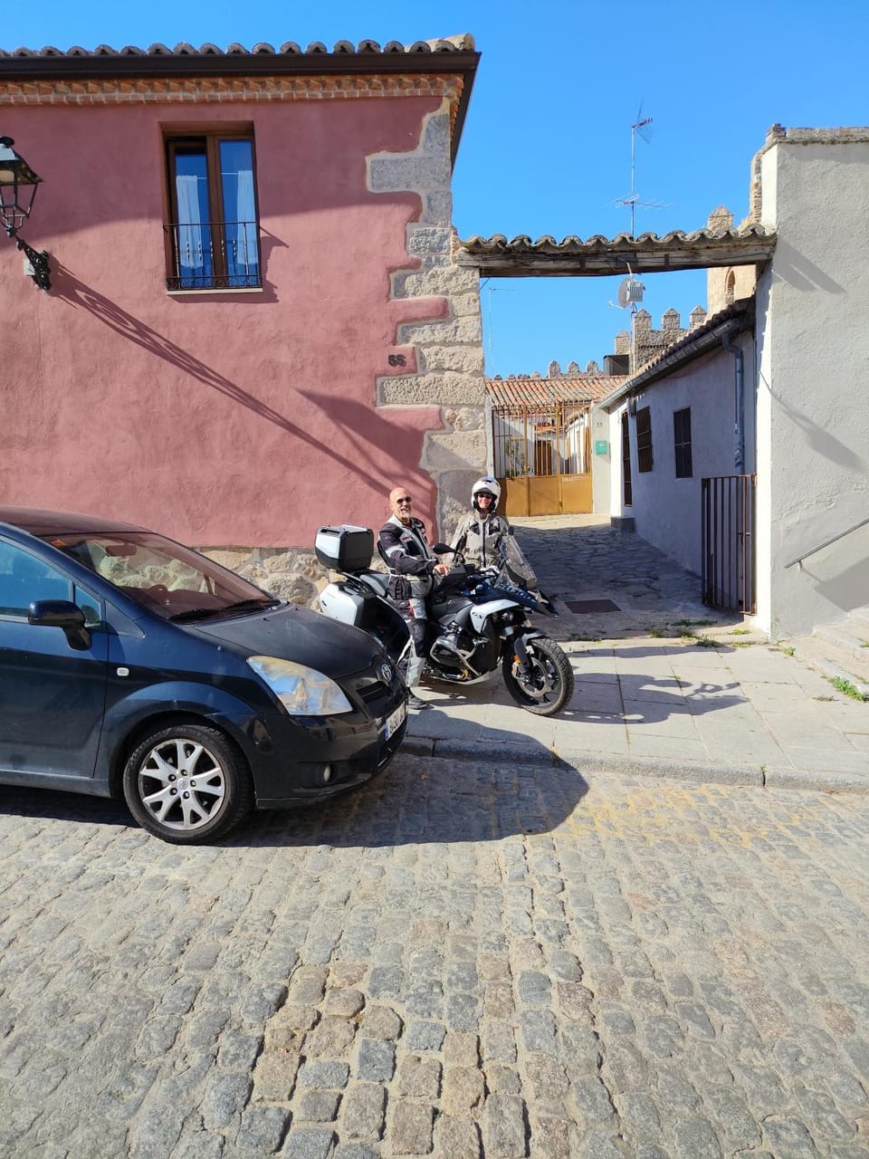 Casas del Castillo, 2 Apartment in Ávila‎