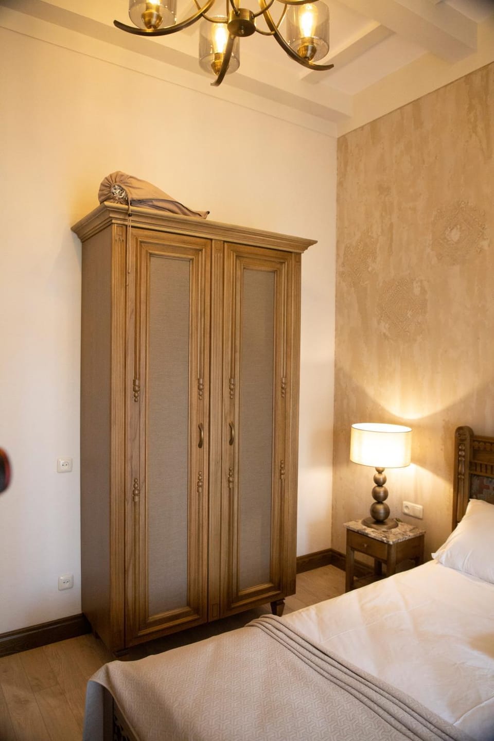 Bedroom, wardrobe