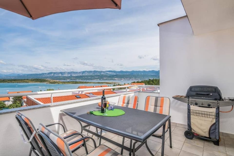 Apartment Windrose Apartment in Primorje-Gorski Kotar County