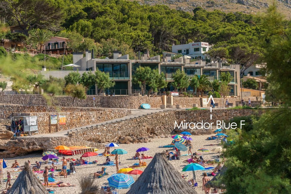 Facade/entrance, Beach, Mountain view, Sea view