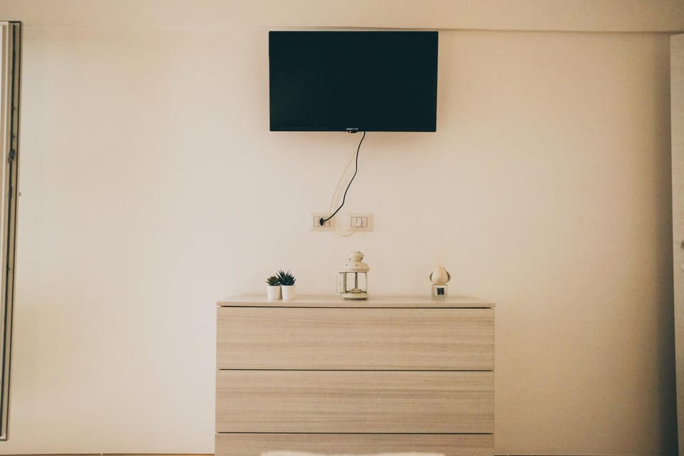 Communal lounge/ TV room, TV and multimedia