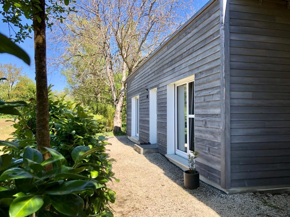 Property building, Garden