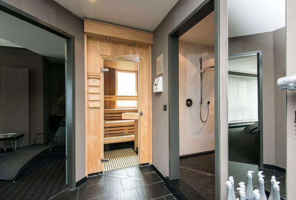 Sauna, Spa and wellness centre/facilities