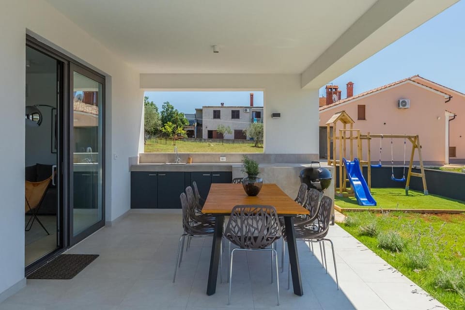 Why not Istria? Villa in Pula