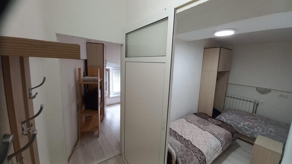 NOV-dve spavaće sobe Apartment in Serbia