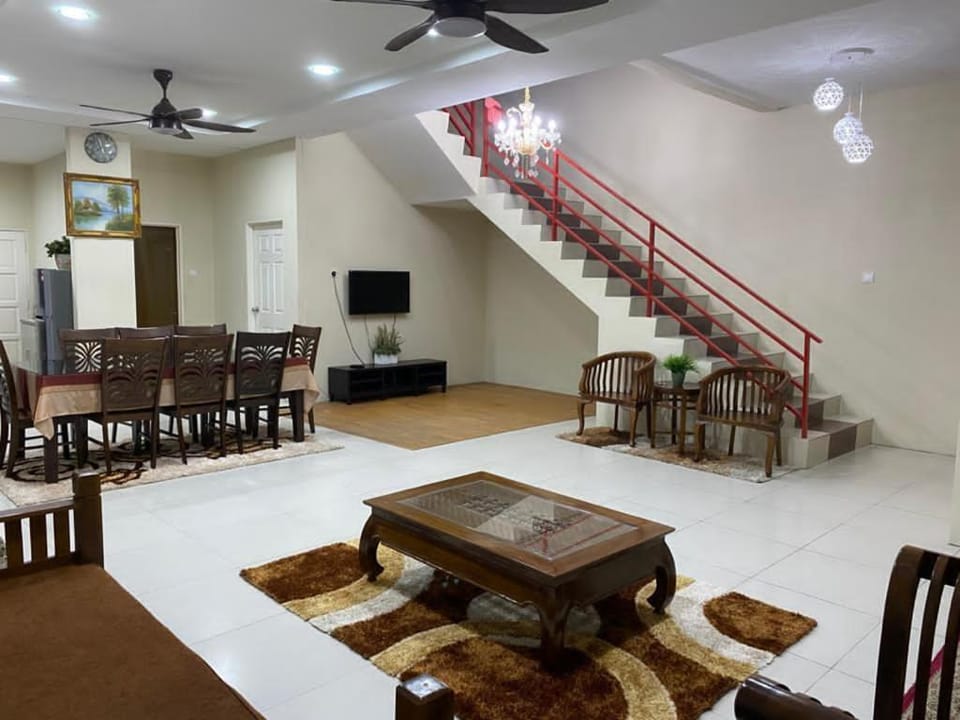 Ilham Bonda Homestay House in Terengganu, Malaysia