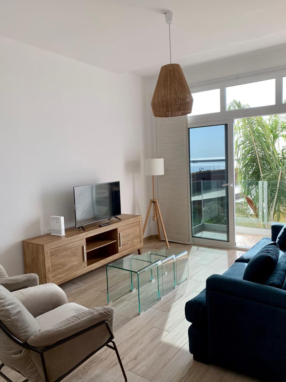 TV and multimedia, Balcony/Terrace, Living room