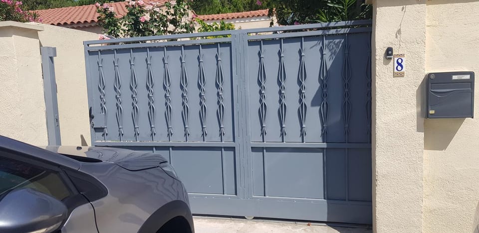 Studio Provence Apartment in Avignon