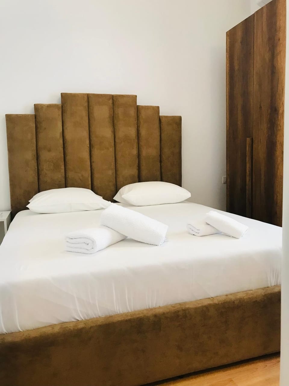 Enia's Room Apartment in Sarandë