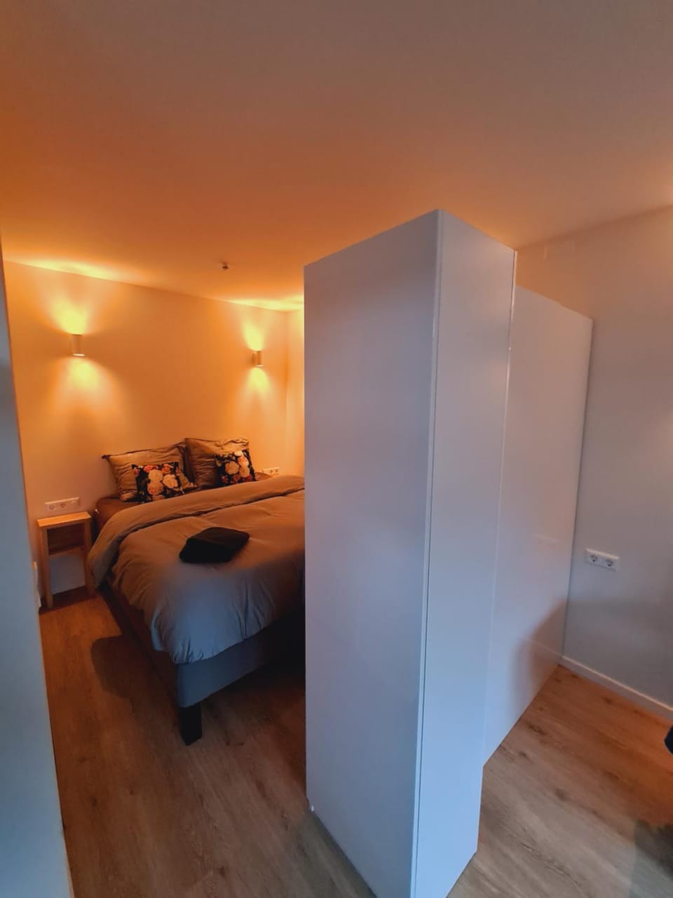 Studio Baarn with patio, airco, pantry, bedroom, bathroom, privacy - Amsterdam, Utrecht House in North Holland (province)