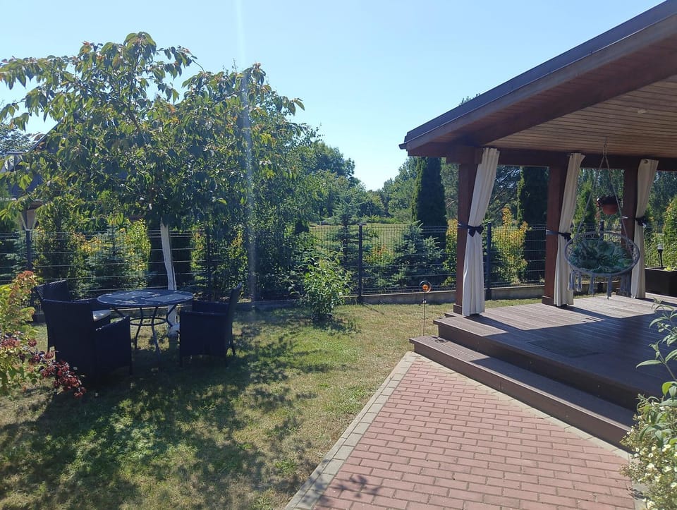 Garden, Garden view