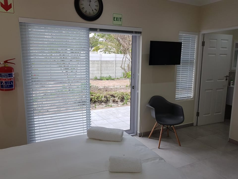 Sharon's House: Modern Self-Catering rooms Bed and Breakfast in Cape Town