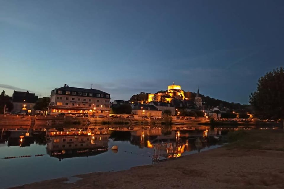 Studio Charmant avec vue magnifique! Apartment in Centre-Val de Loire