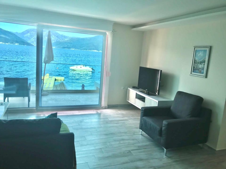Lux Apartments Krasici Apartment in Kotor Municipality