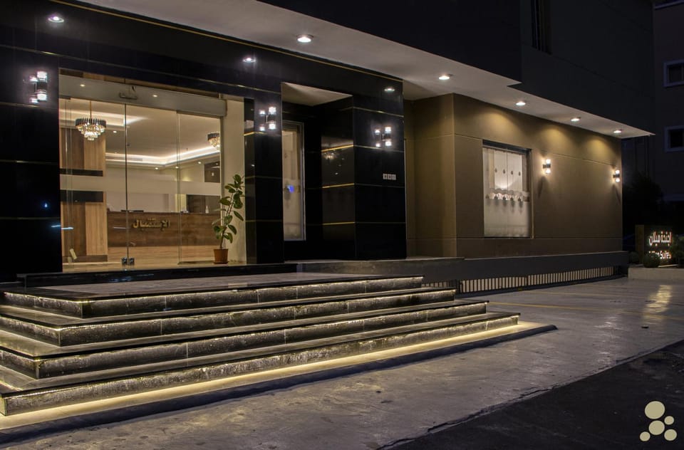 Property building, Facade/entrance, Night