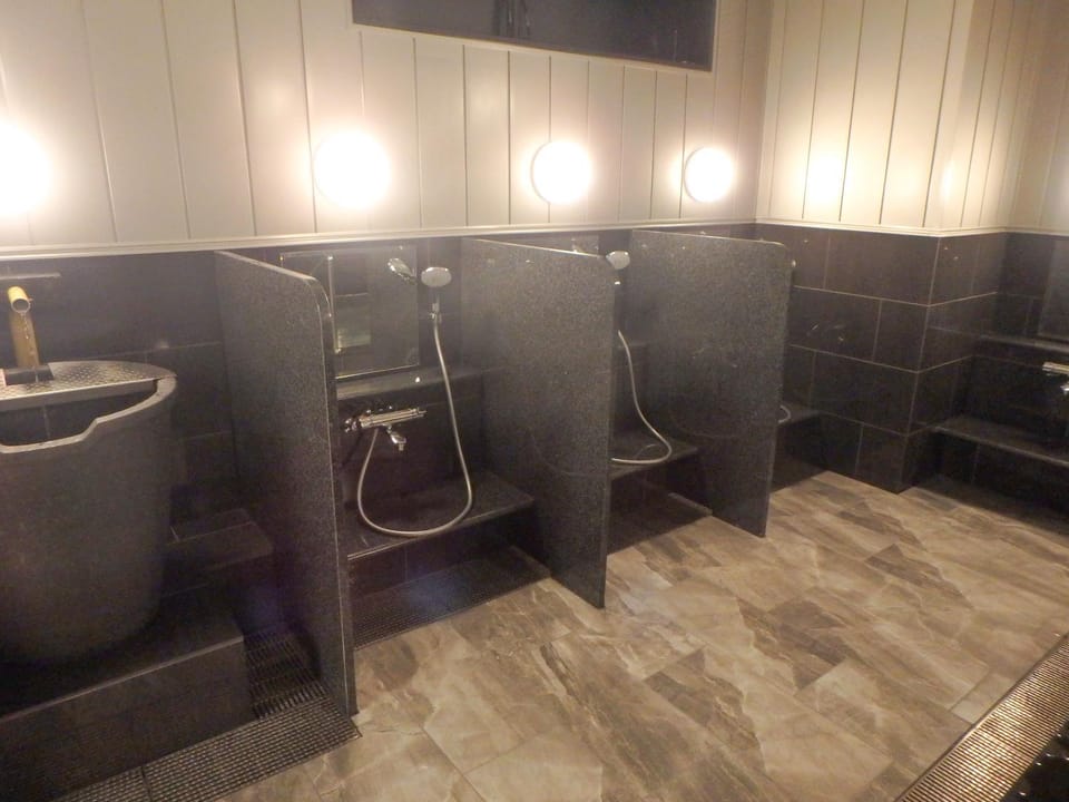 Shower, Hot Spring Bath