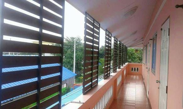 เพชรสุดาเฮ้าส์ Hostel in Thailand