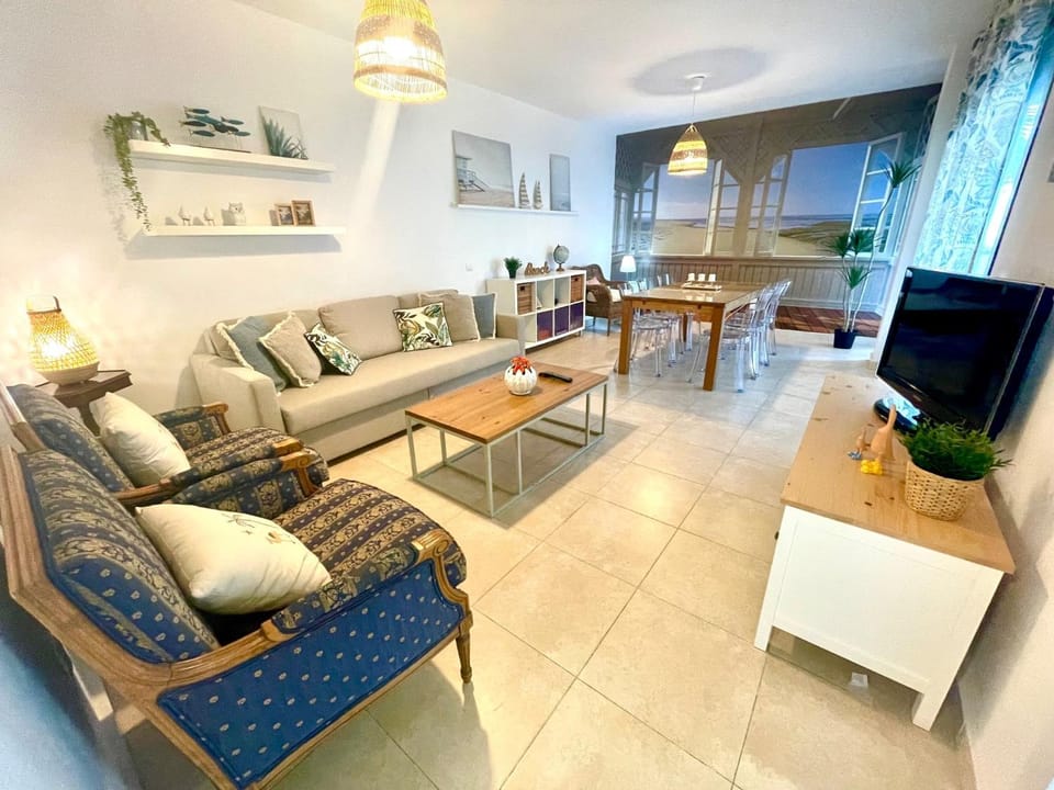 GATU Piso Puerto, Centro, parking gratis, terraza- Mayores de 25 años y familias Apartment in El Puerto de Santa María