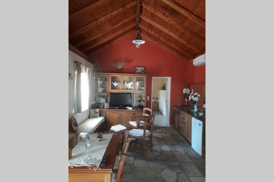 AMYGDALIA House in Peloponnese, Western Greece and the Ionian