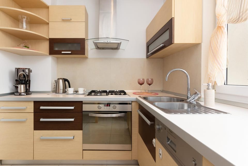 Kitchen or kitchenette