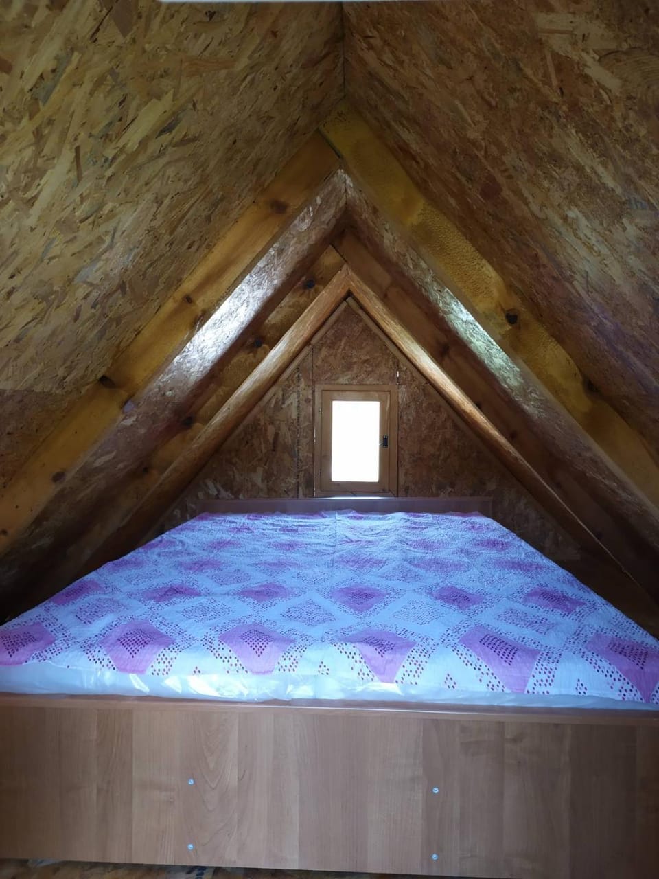 Brvnara Krin 3 House in Zlatibor District, Serbia