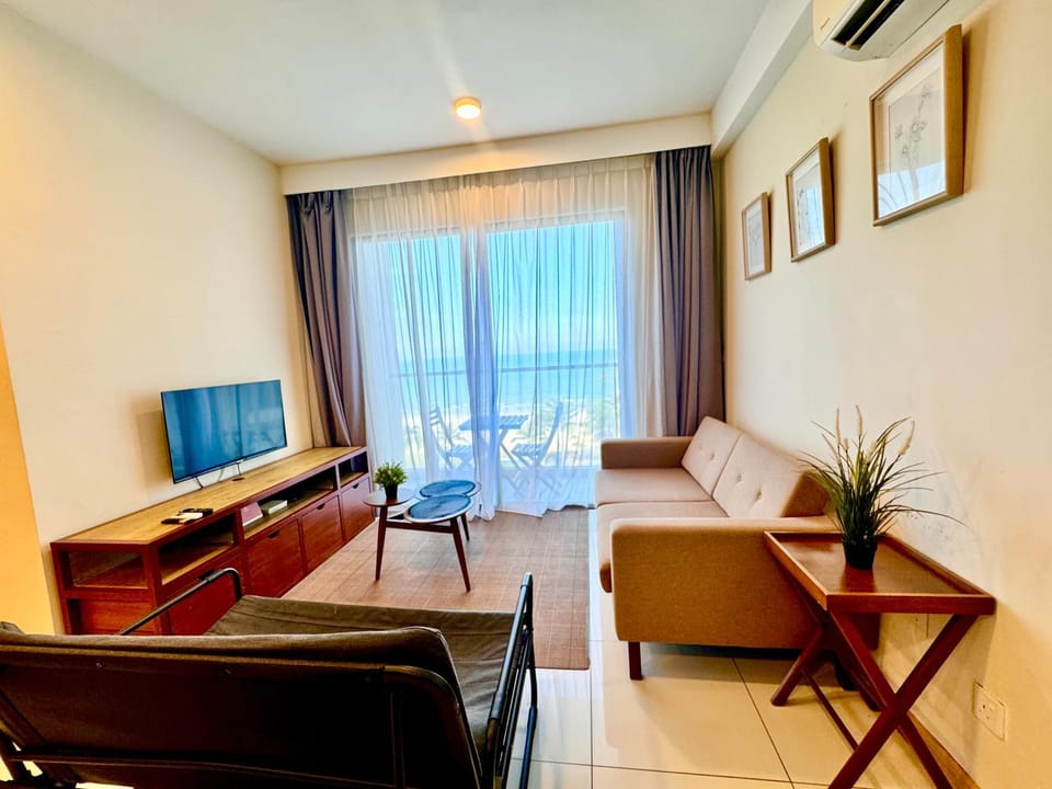 Isix Seaview 2R2B at Timurbay Pantai Balok Kuantan Pahang Apartment in Terengganu, Malaysia