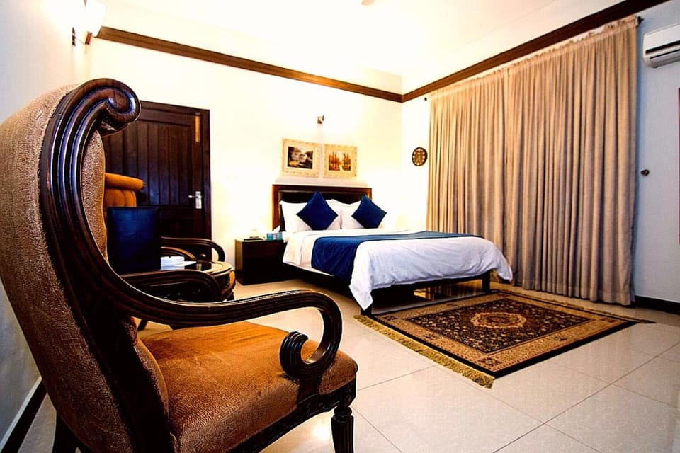 Crosswinds Guest House Bed and Breakfast in Islamabad Capital Territory