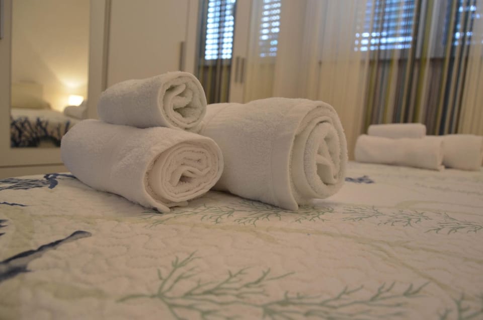 MA-LO 1 Apartment in Tisno