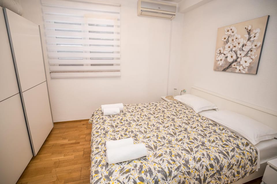 MA-LO 1 Apartment in Tisno