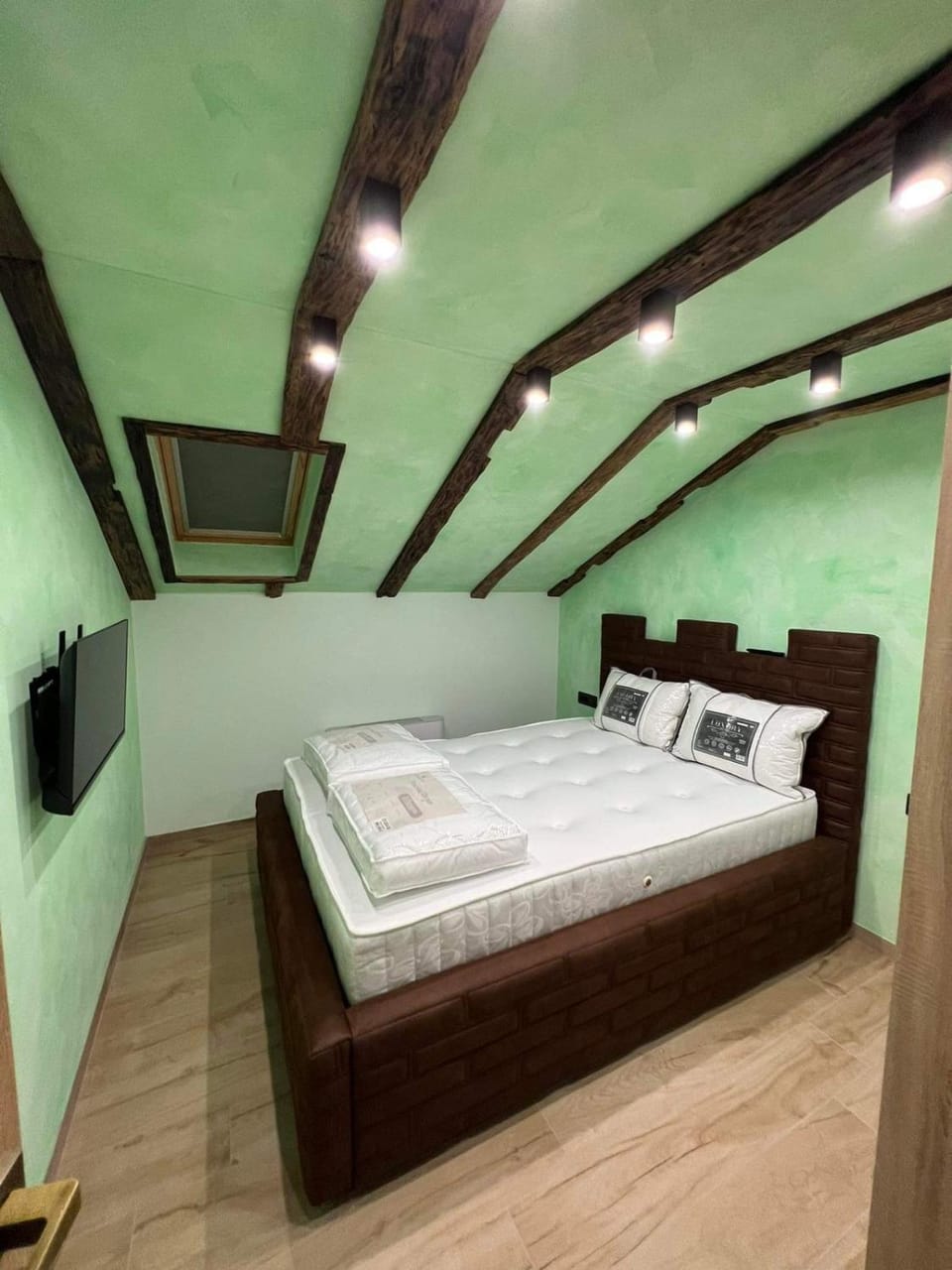 Motel pizzeria Actros Apartment in Federation of Bosnia and Herzegovina