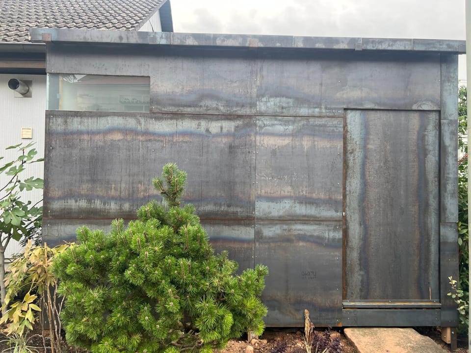 Property building, Facade/entrance, Cycling