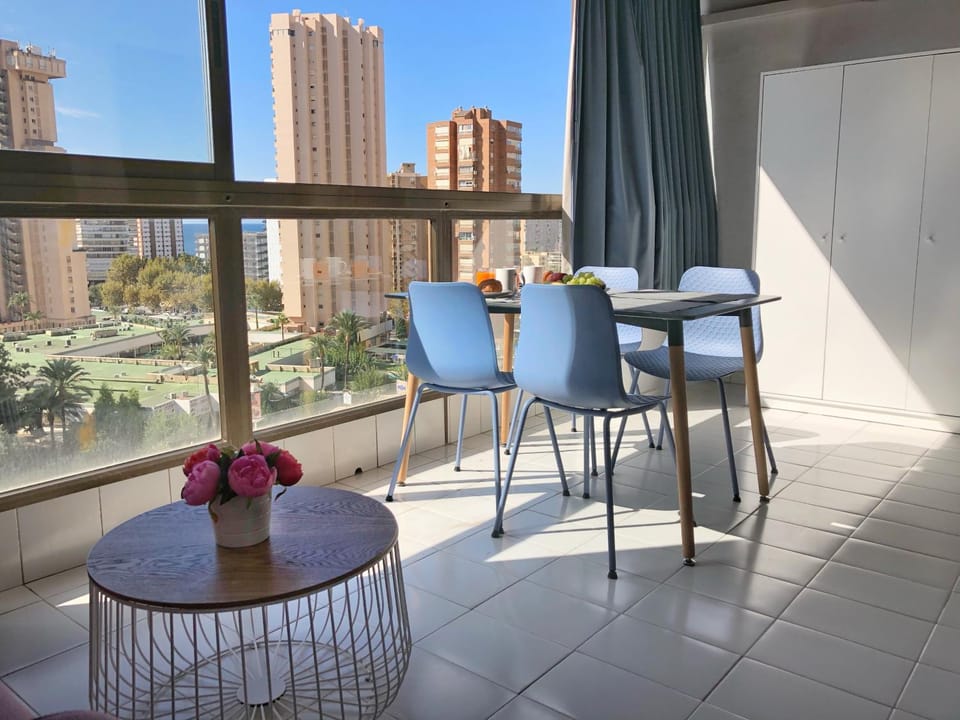 Balcony/Terrace, Dining area