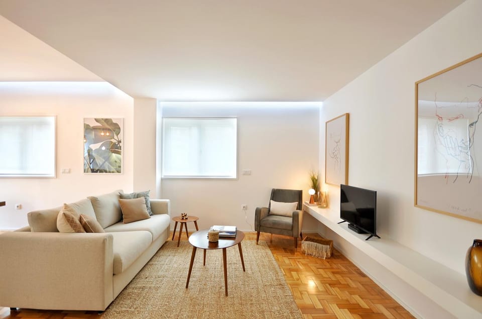 Communal lounge/ TV room, Living room