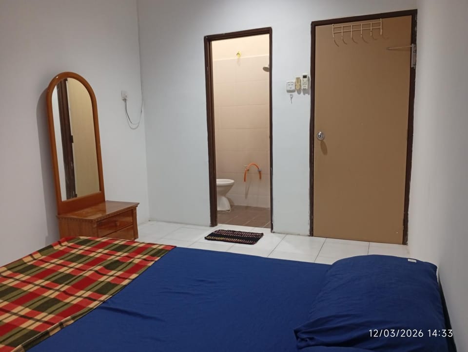 Homestay Bukit Kayu Hitam 2 Bed Aircond 1 Bed Fan With 2 Toilet NOT SHARING HOUSE House in Kedah