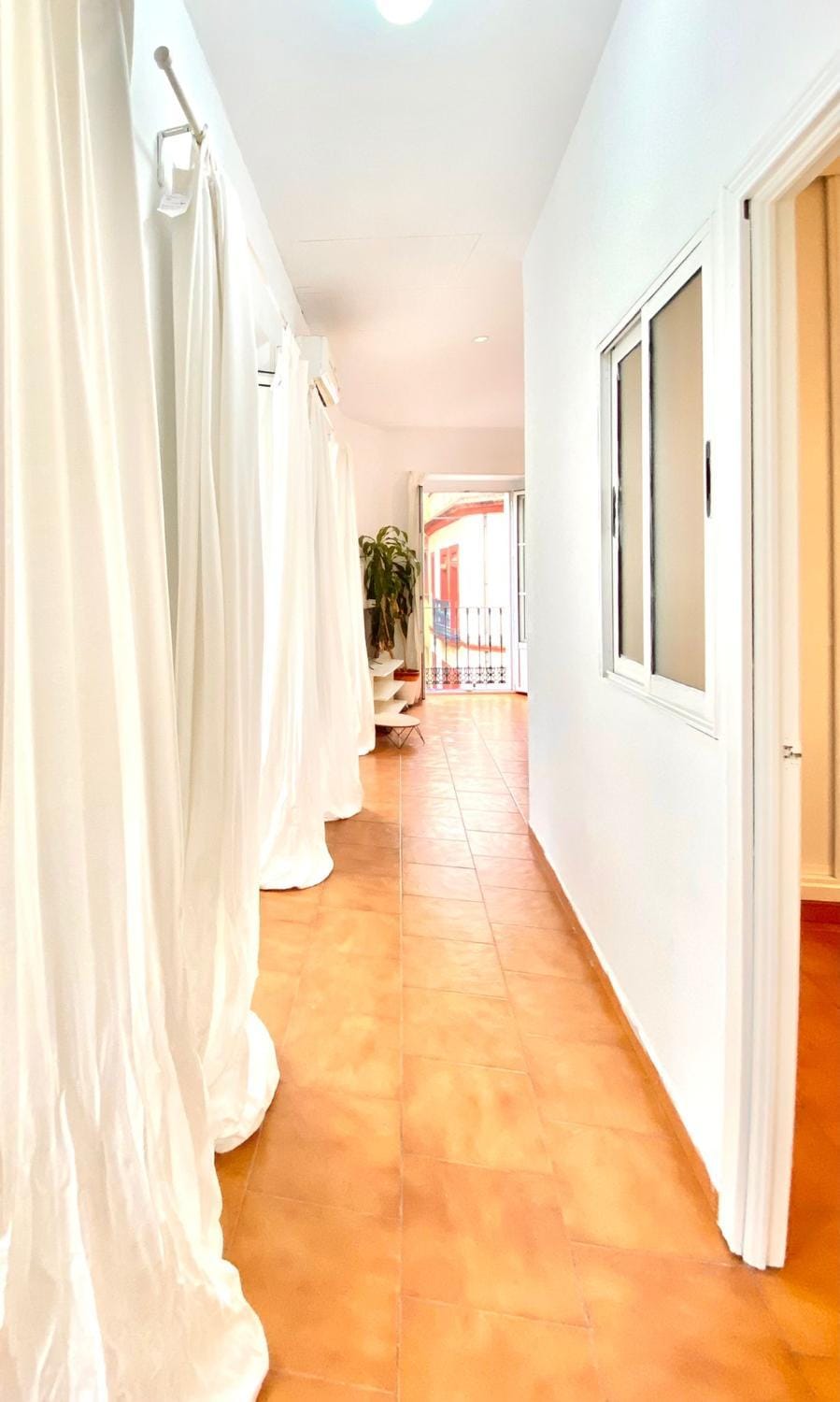 Comfortable studio old town, parking optional Apartment in Seville
