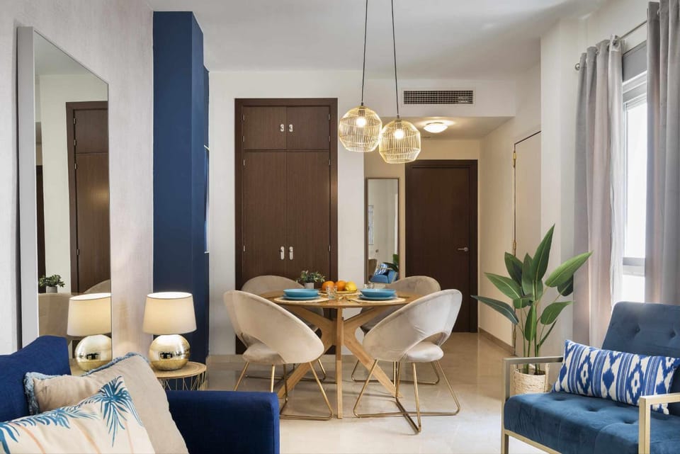 Living room, Dining area, air conditioner