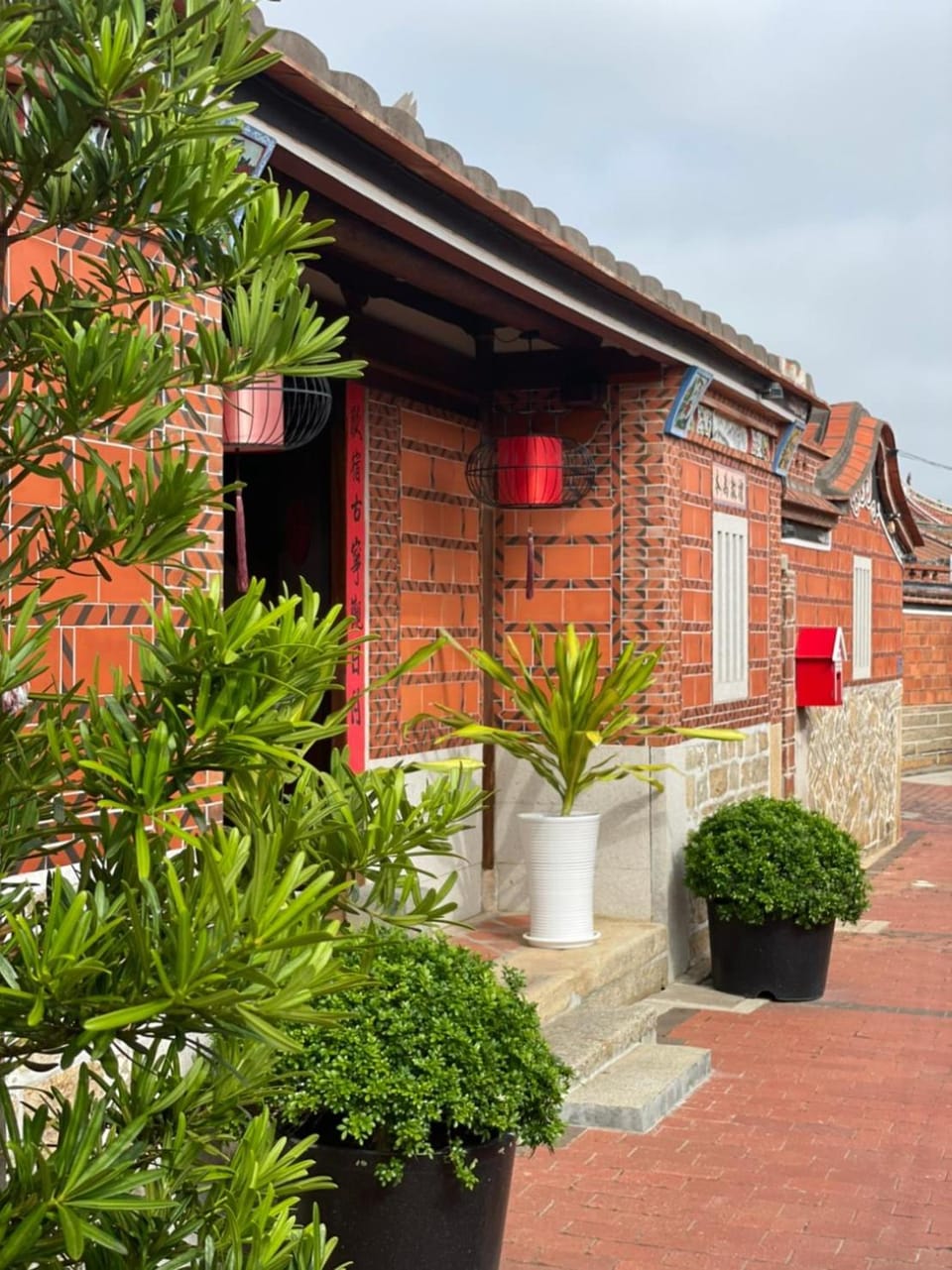 Property building, Facade/entrance