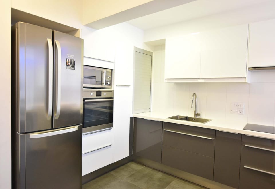 Kitchen or kitchenette, minibar, pet friendly, stove