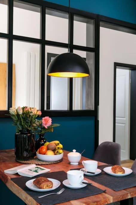 charmantes Townhaus mit Garten, W-LAN & Netflix Apartment in Potsdam